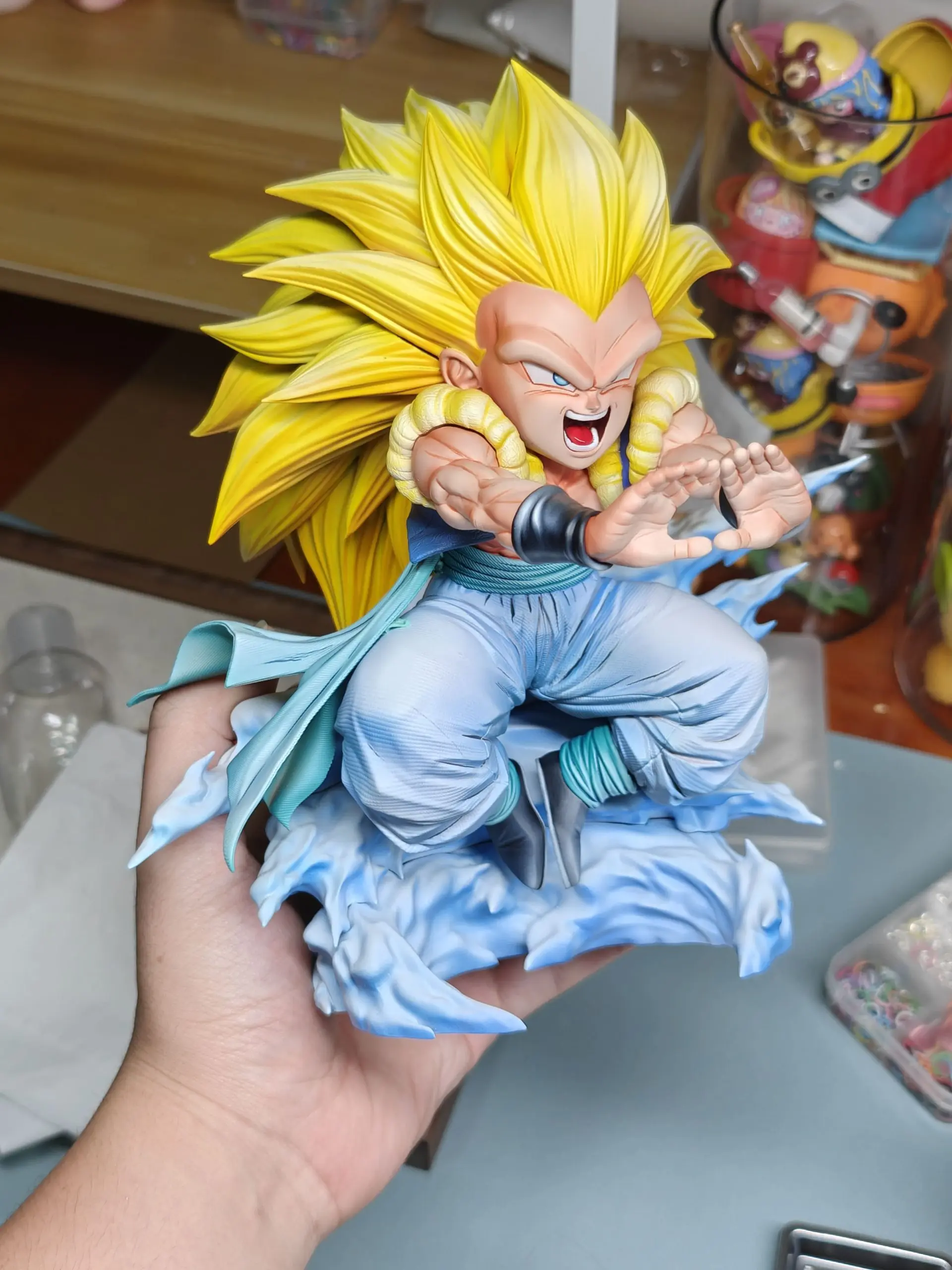 Thumbnail 4
