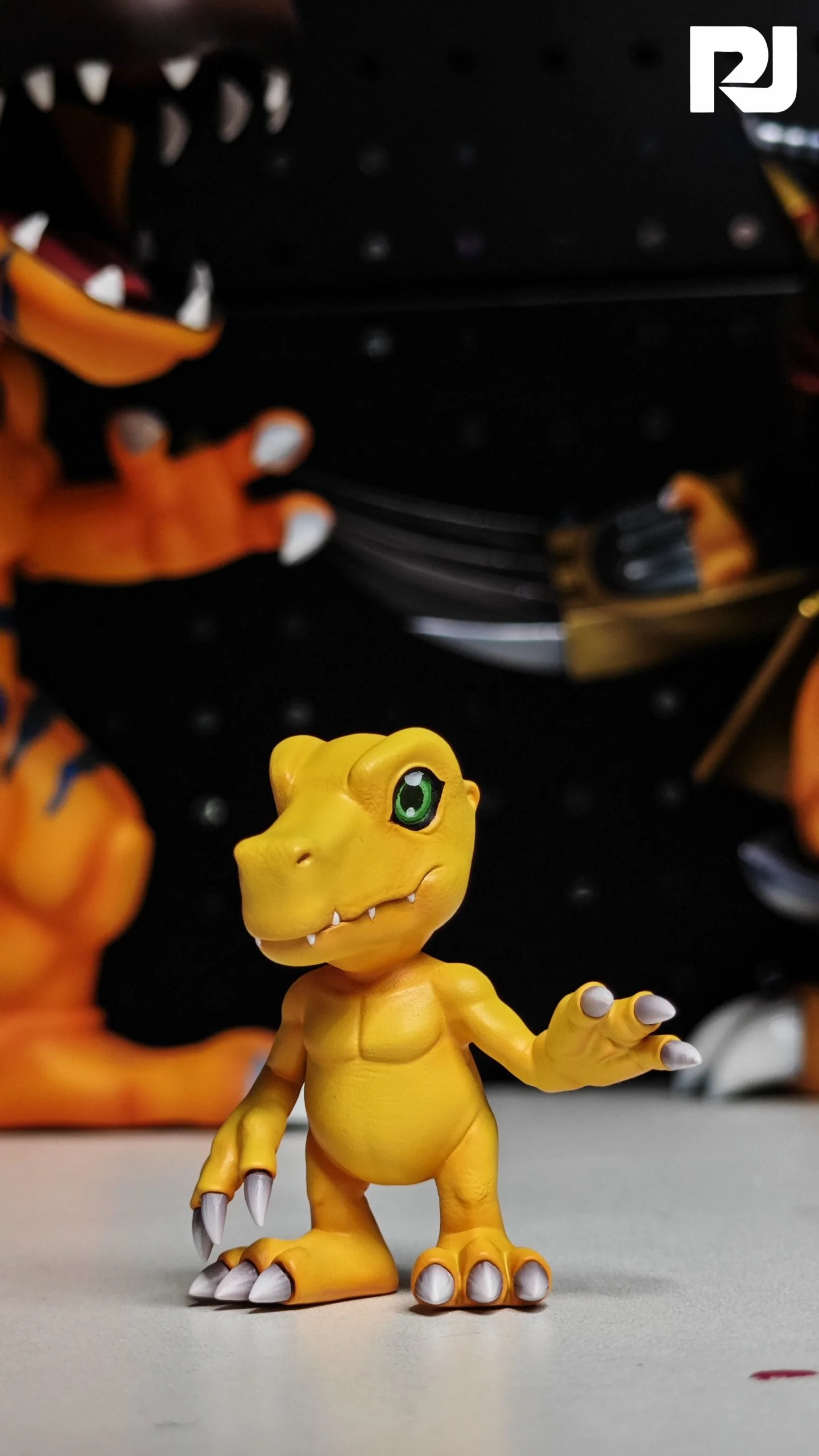 Thumbnail 4